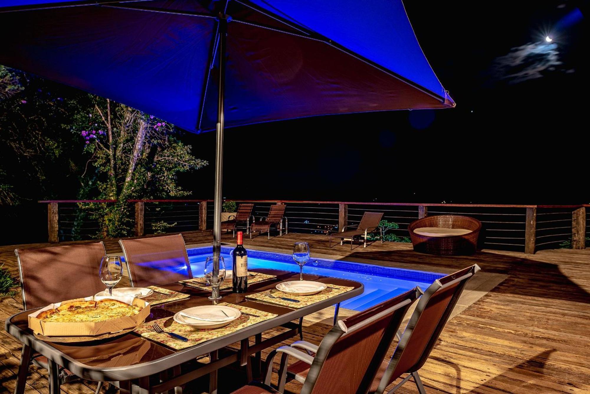 Fabulosa Dos Em Chalet Campos do Jordao